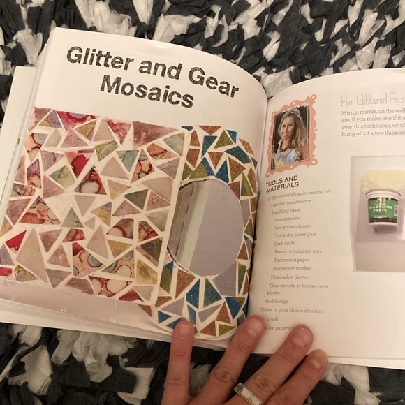 The Crafter's Book of Clever Ideas: Awesome Techniques for Handmade Projects - Picture 12 of 16